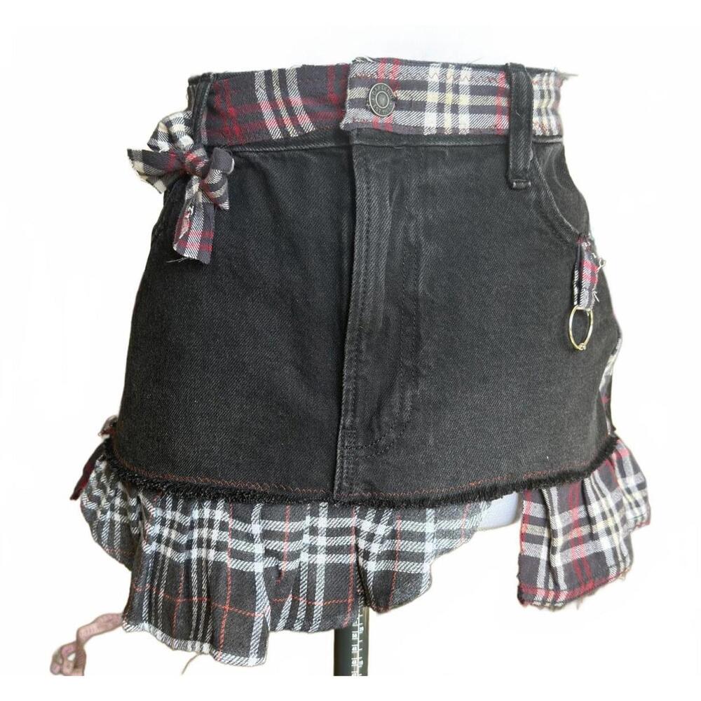 Handmade Upcylced Black Denim Plaid Ruffle Micro Skirt | One-of-a-Kind 🖤❤️